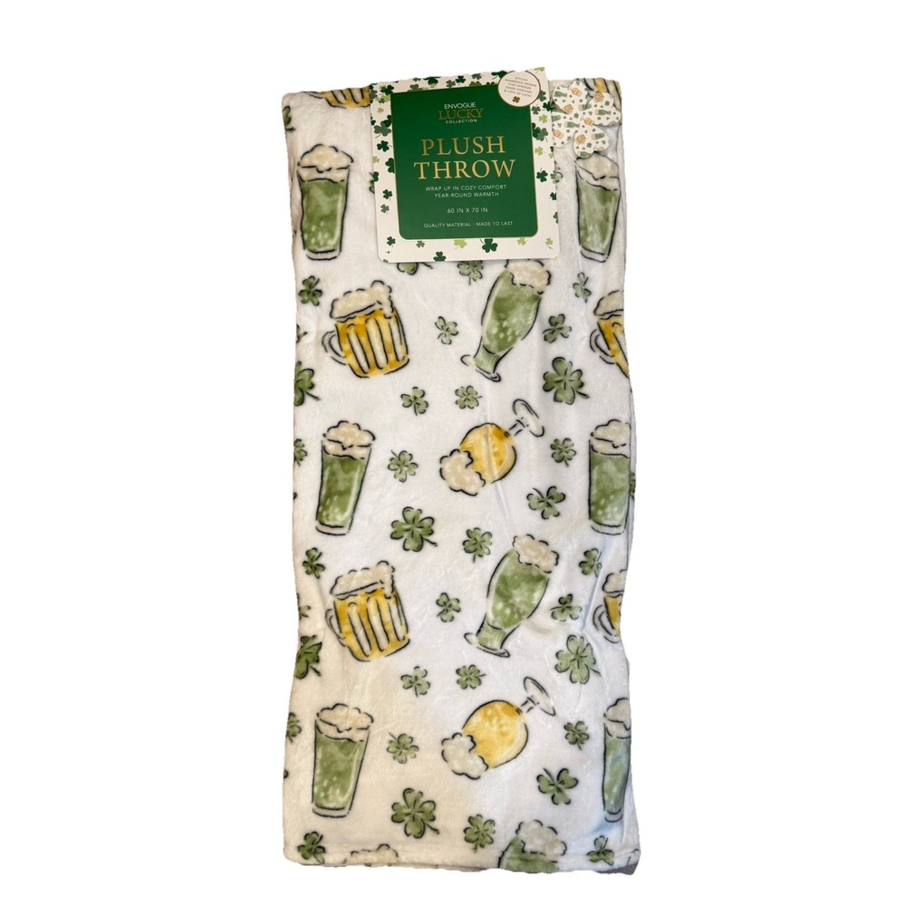 Envogue  Shamrock Lucky Pint of Beer Plush St. Patrick's Day  Blanket -‎ NEW